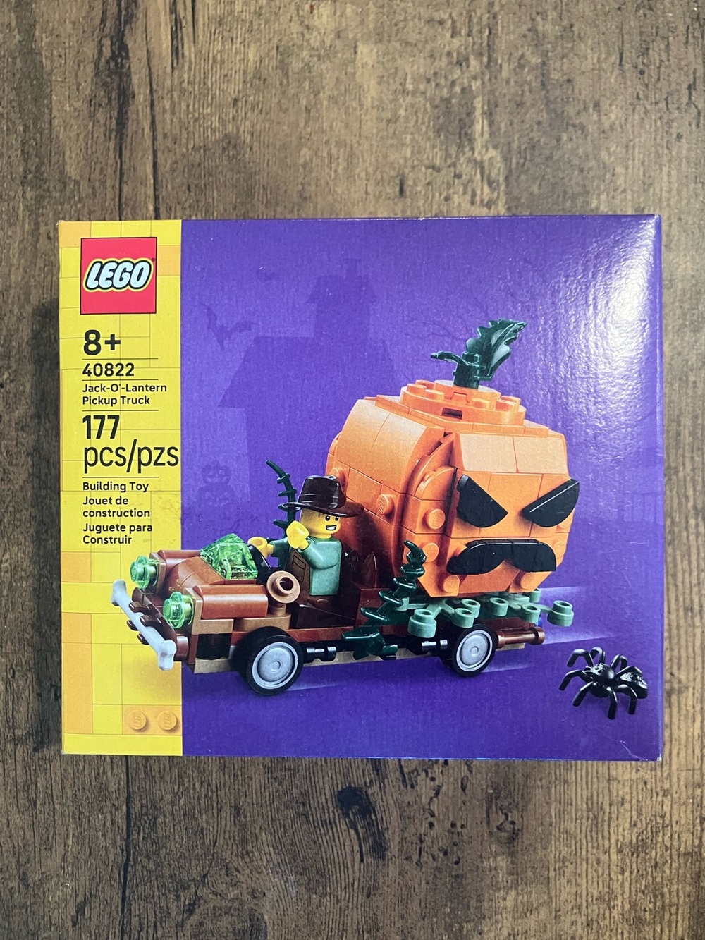 Jack-o’-lantern lego set
